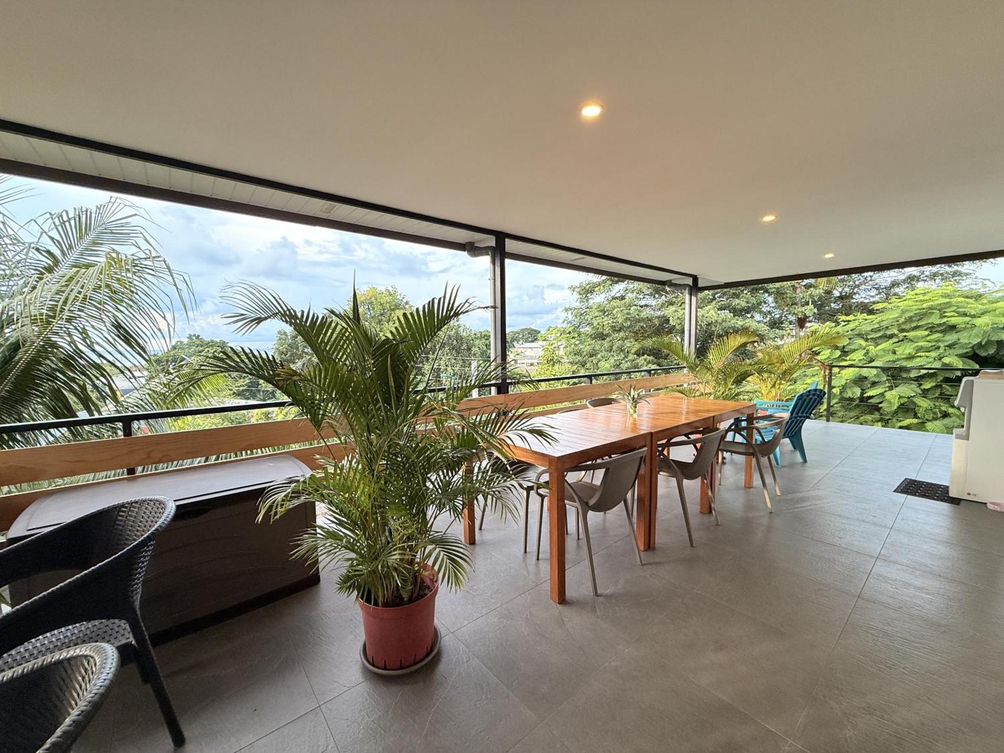 Ononui Lodge Airport, Ocean-View, Private Bathroom And Balcony, Free Wifi And Parking, On-Site Car Rental Faaa Bagian luar foto