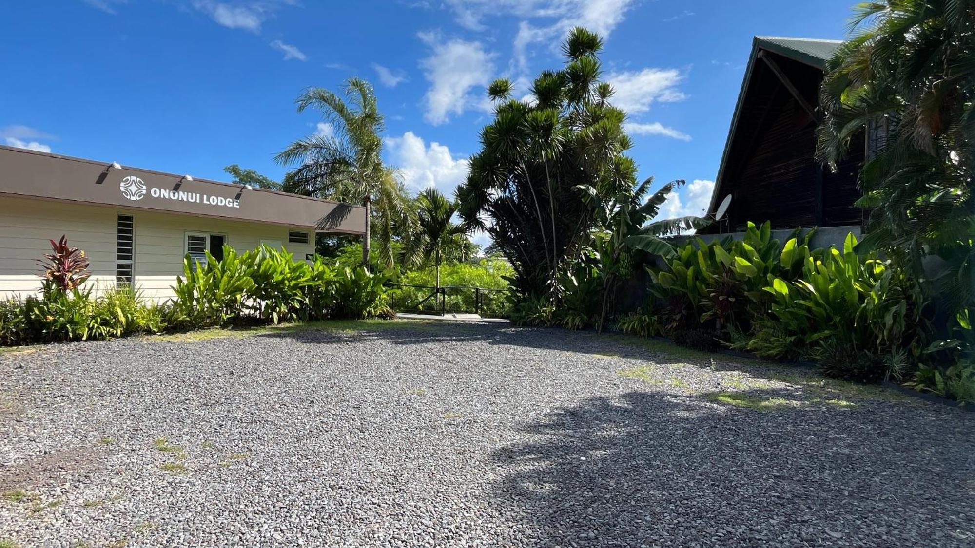 Ononui Lodge Airport, Ocean-View, Private Bathroom And Balcony, Free Wifi And Parking, On-Site Car Rental Faaa Bagian luar foto