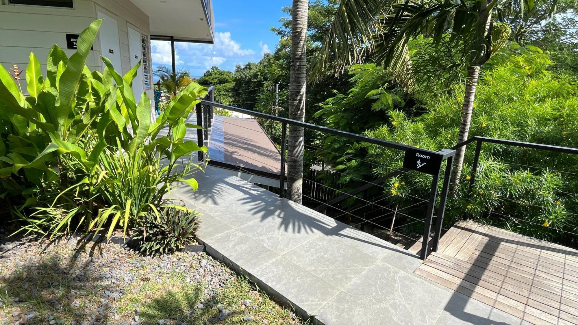 Ononui Lodge Airport, Ocean-View, Private Bathroom And Balcony, Free Wifi And Parking, On-Site Car Rental Faaa Bagian luar foto