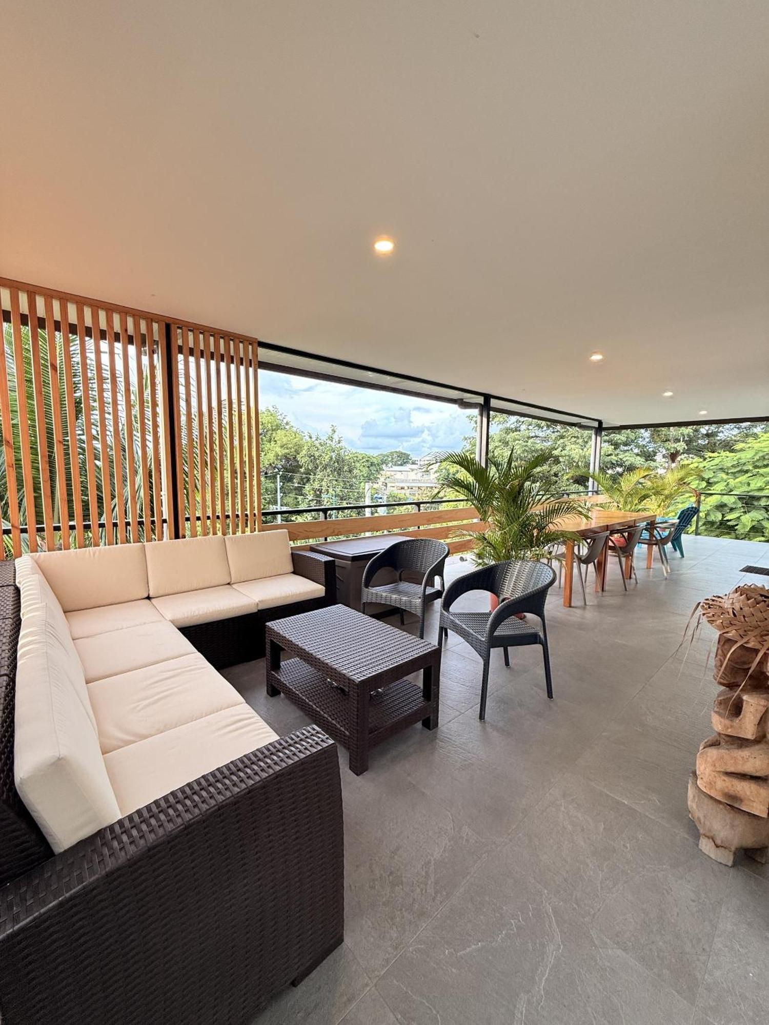 Ononui Lodge Airport, Ocean-View, Private Bathroom And Balcony, Free Wifi And Parking, On-Site Car Rental Faaa Bagian luar foto