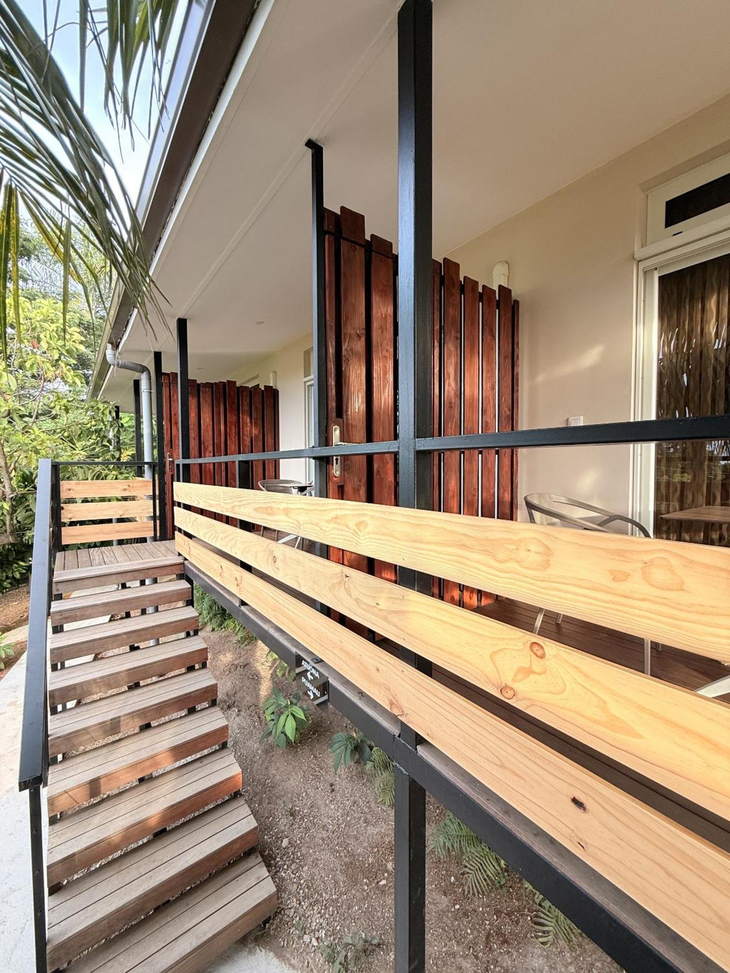 Ononui Lodge Airport, Ocean-View, Private Bathroom And Balcony, Free Wifi And Parking, On-Site Car Rental Faaa Bagian luar foto