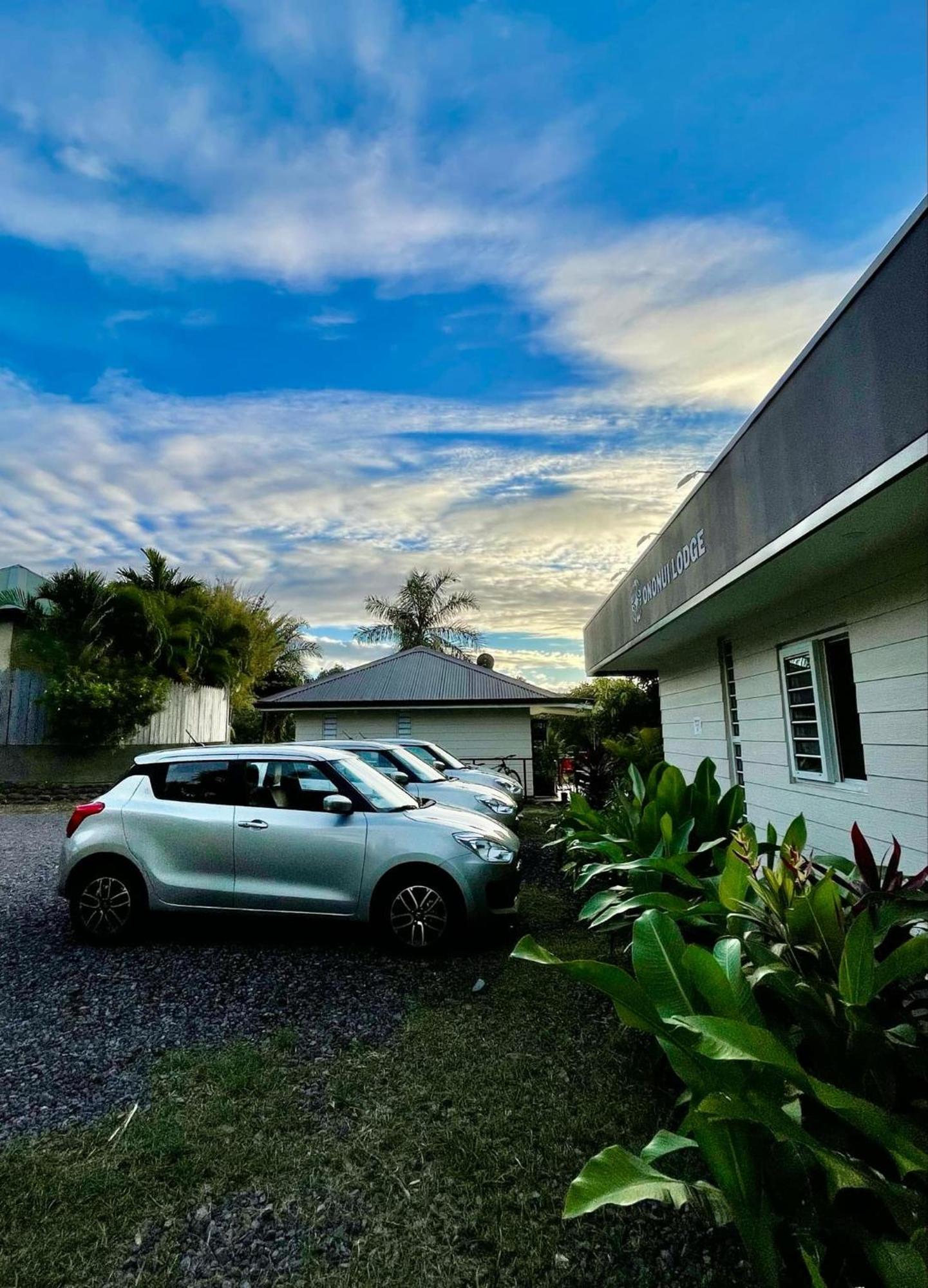 Ononui Lodge Airport, Ocean-View, Private Bathroom And Balcony, Free Wifi And Parking, On-Site Car Rental Faaa Bagian luar foto